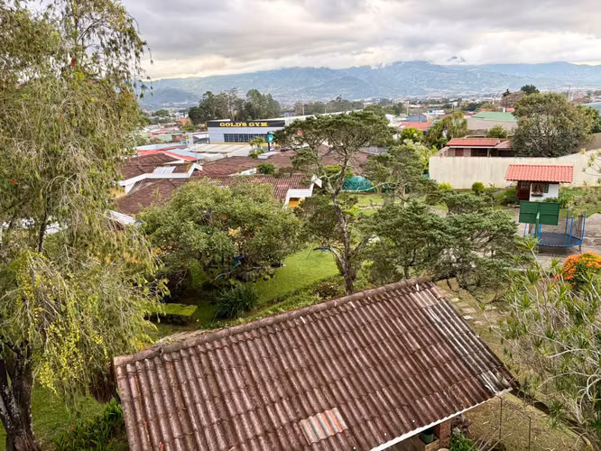 Terreno de Uso Mixto en Guayabos, Curridabat - Imagen 6