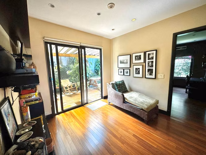 SE VENDE APARTAMENTO EN CONDOMINIO SANTA ELENA, ESCAZÚ