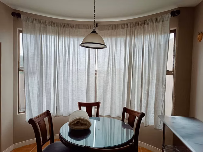 VENTA DE CASA AMUEBLADA EN CONDOMINIO - SAN ANTONIO, ESCAZÚ