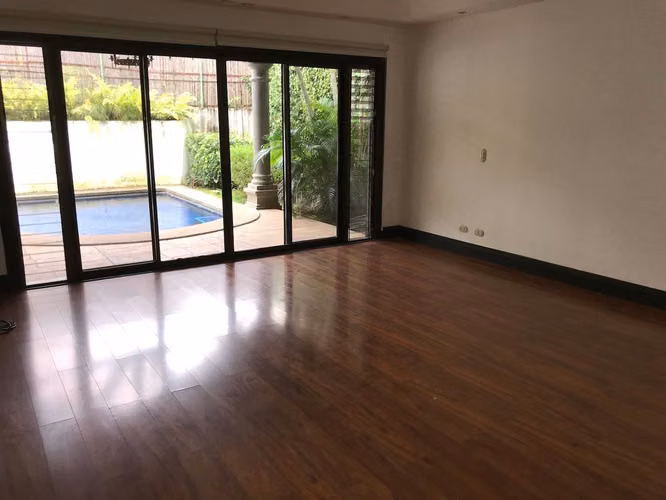 VENTA DE CASA DE UNA PLANTA EN BOSQUES DE LINDORA - Imagen 4