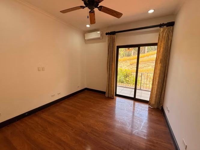 ALQUILER DE APARTAMENTO EN VISTAS AL VALLE SANTA ANA - Imagen 16