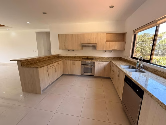 ALQUILER DE APARTAMENTO EN VISTAS AL VALLE SANTA ANA - Imagen 7