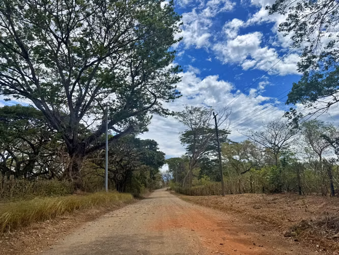 Venta hectárea de oportunidad en Bajamar de Garabito. (MV)