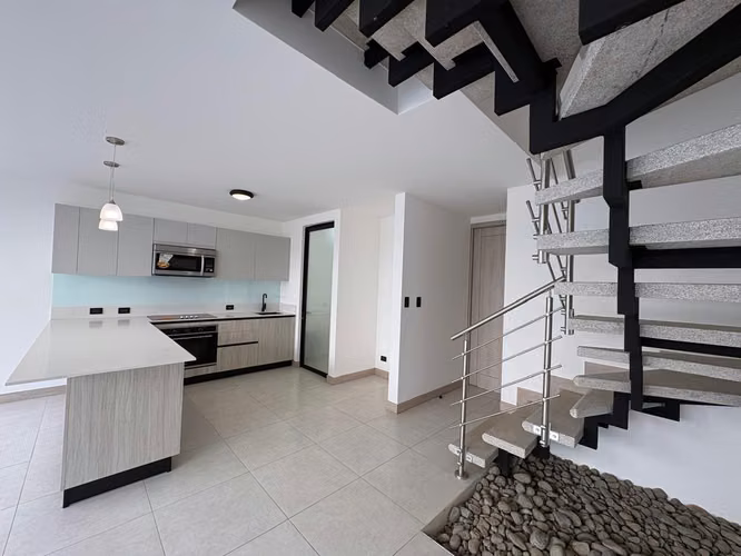 Alquiler de casa para estrenar. Lindora, Santa Ana (SV) - Imagen 6
