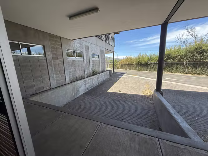 VENDE O ALQUILA BODEGA EN SAN RAFAEL DE ALAJUELA