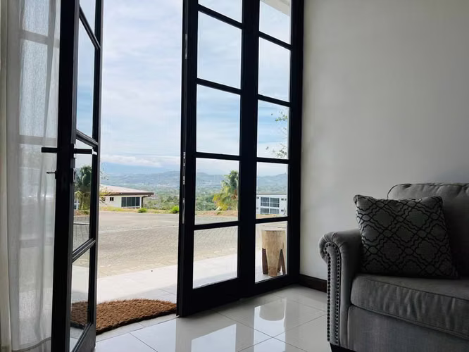 OPORTUNIDAD VENTA DE APARTAMENTO EN SANTA ANA PIEDADES MP-25-948