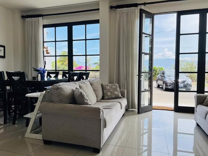 OPORTUNIDAD VENTA DE APARTAMENTO EN SANTA ANA PIEDADES MP-25-948