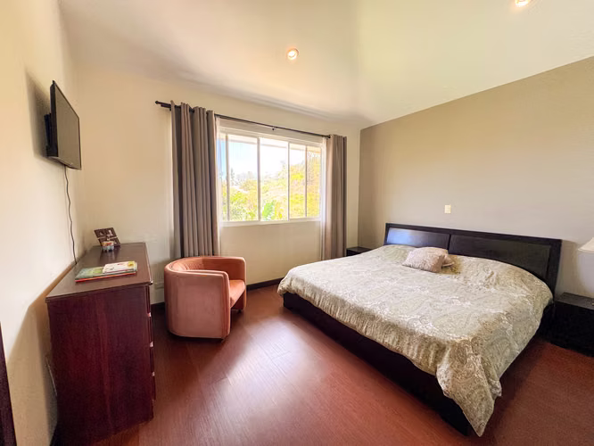 VENTA DE CASA EN CONDOMINIO BRISAS DEL BOSQUE ESCAZÚ - Imagen 14