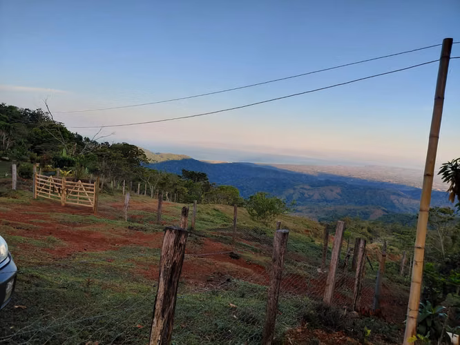 Finca en Venta en Carara, Turrubares – Naturaleza, Privacidad y Gran Potencial de Inversión