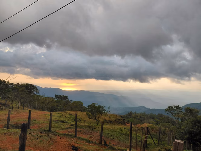 Finca en Venta en Carara, Turrubares – Naturaleza, Privacidad y Gran Potencial de Inversión