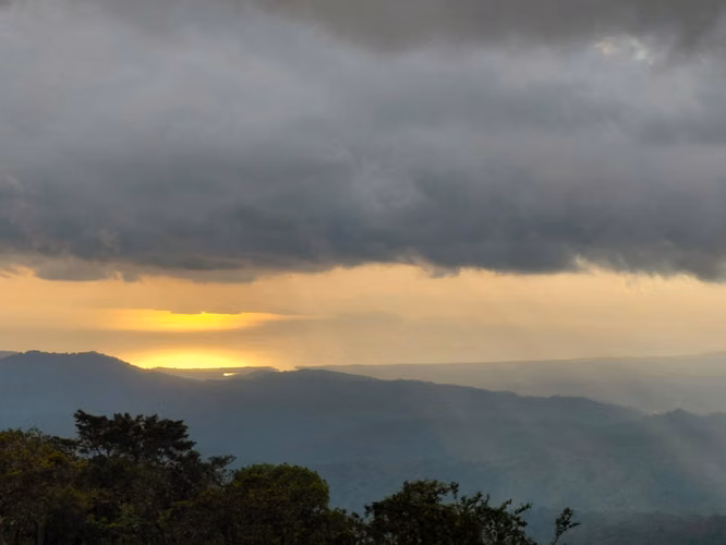 Finca en Venta en Carara, Turrubares – Naturaleza, Privacidad y Gran Potencial de Inversión