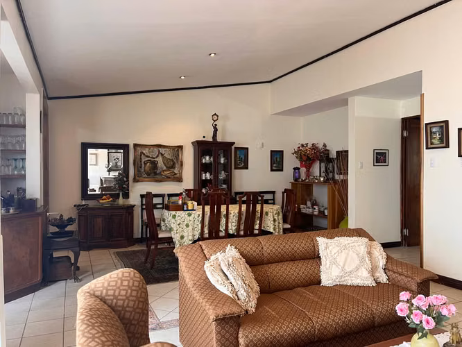 Alquiler casa Pinares de Curridabat/ 4 habitaciones - Imagen 14