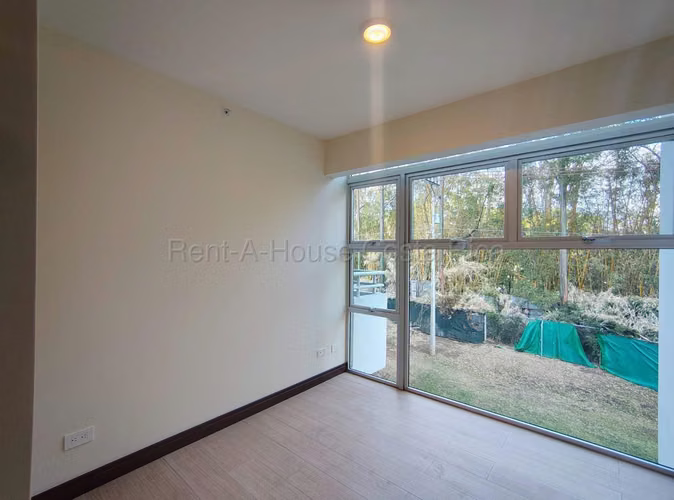 Apartamento en Condominio Ulloa, Heredia  MLS #26-1806