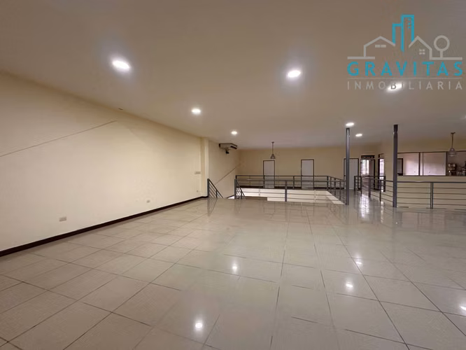 Alquiler de oficinas en Curridabat | 650 m2 | EXC UBICACIÓN | F 630