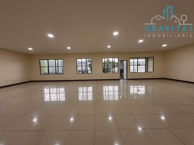 Alquiler de oficinas en Curridabat | 650 m2 | EXC UBICACIÓN | F 630