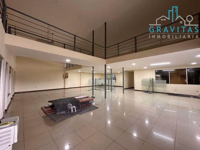 Alquiler de oficinas en Curridabat | 650 m2 | EXC UBICACIÓN | F 630