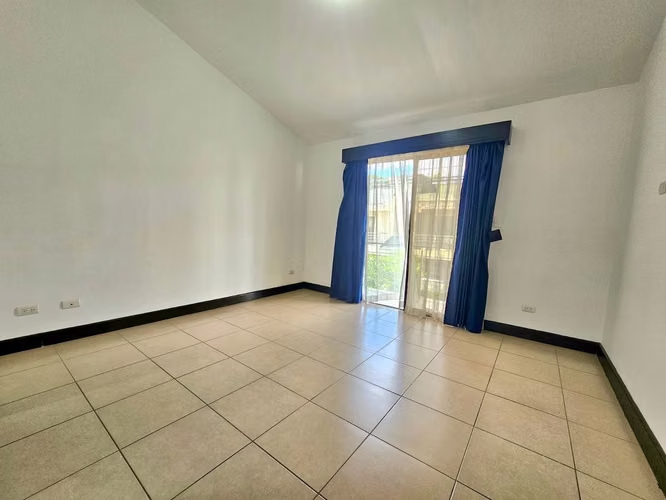 VENTA DE CASA EN CONDOMINIO EN MORA, CIUDAD COLÓN - Imagen 6