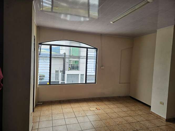Alquilo apartamento en Sabana Sur - Imagen 5