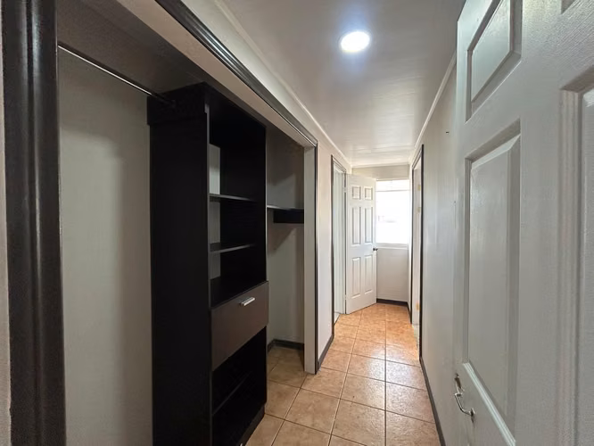 Alquilo apartamento en Sabana Sur - Imagen 2