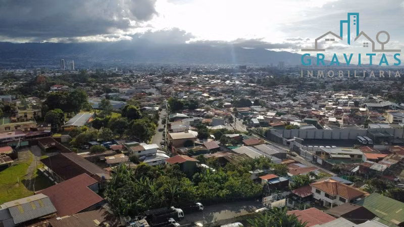 Lote en Sabanilla | 962 m2 | Para de desarrollo | Uso Mixto | F 342 - Imagen 3