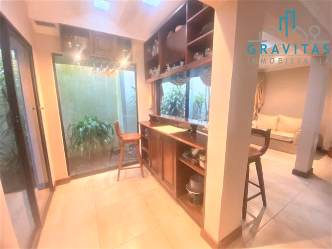 House for sale in Curridabat Guayabos | 373 m2 | 5 bedrooms | F 138