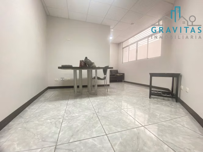 Alquiler de consultorios médicos en San José, Aranjuez | 50 m2 | F 140