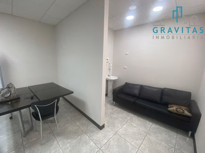 Alquiler de consultorios médicos en San José, Aranjuez | 50 m2 | F 140
