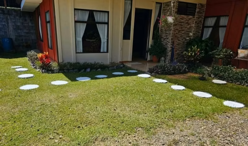 Venta de Casa con área de taller en Lourdes de Agua Caliente, Cartago - Imagen 14