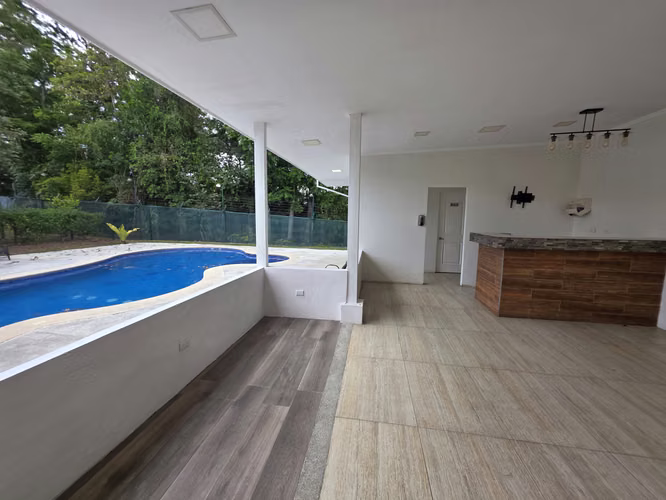 VENTA DE CASA EN SABANILLA MONTES DE OCA 3 HABITACIONES - Imagen 5
