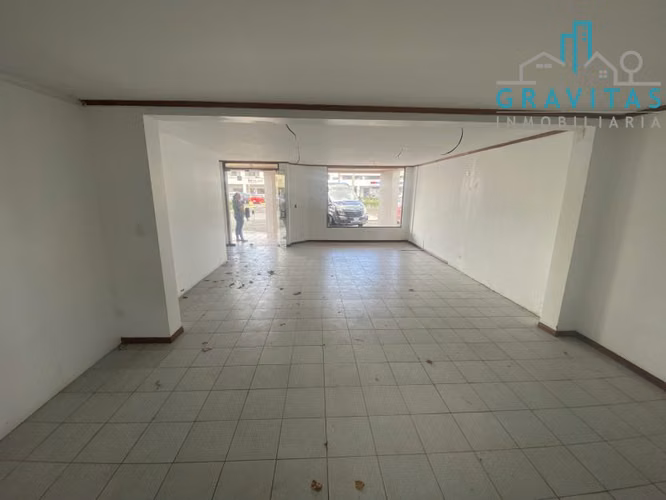 Locales comerciales en Curridabat | Plaza Cristal | 50m2–200 m2 | F 292