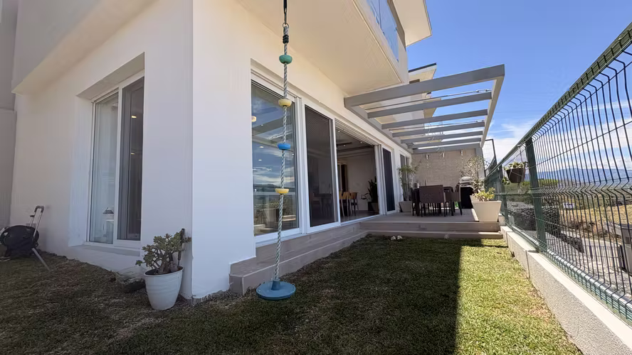 VENTA Casa Escazú Condo Lomas Guachipelín