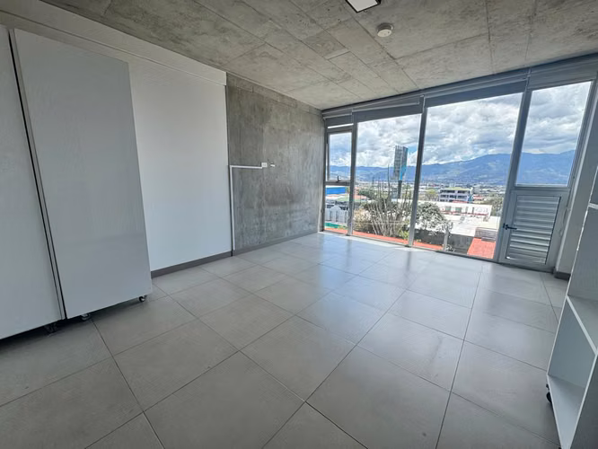 ALQUILER DE APARTAMENTO CON LÍNEA BLANCA EN TORRE CON PARQUEO