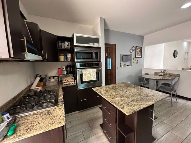 Venta Casa en Condominio - San Rafael, Montes de Oca - 3 Hab | 3 Parqueos