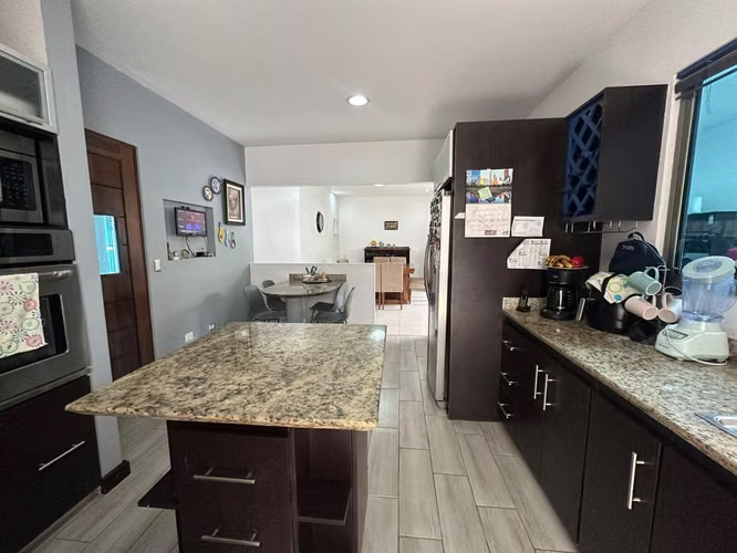 Venta Casa en Condominio - San Rafael, Montes de Oca - 3 Hab | 3 Parqueos