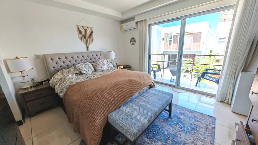 MODERNA CASA 3 PISOS CONDOMINIO TECKNAU SANTO DOMINGO - Imagen 7