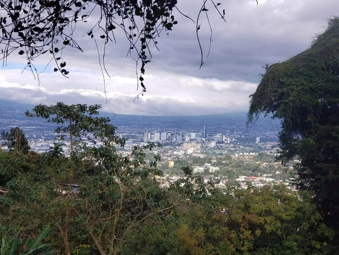 En venta bellísimo lote de 1489 m2 con hermosa vista en Escazú. MP 26-797 - Imagen 14