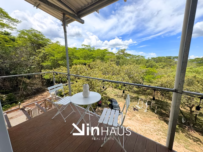 Venta de quinta con hermosa casa en residencial privado en Turrubares - EU
