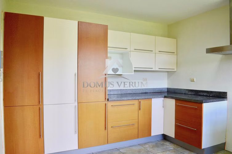 Moderna Casa en Venta en San Isidro de Heredia – ¡Precio Rebajado a $465.000! - Imagen 9