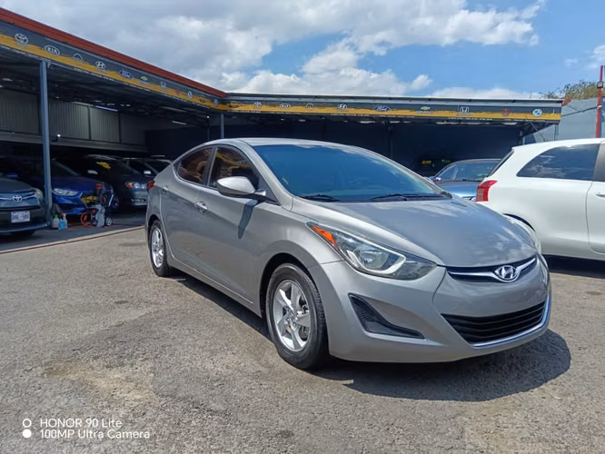 Hyundai elantra