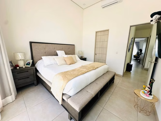 Exclusiva Residencia Contemporánea en Condominio Guachipelín 310 | San Rafael de Escazú