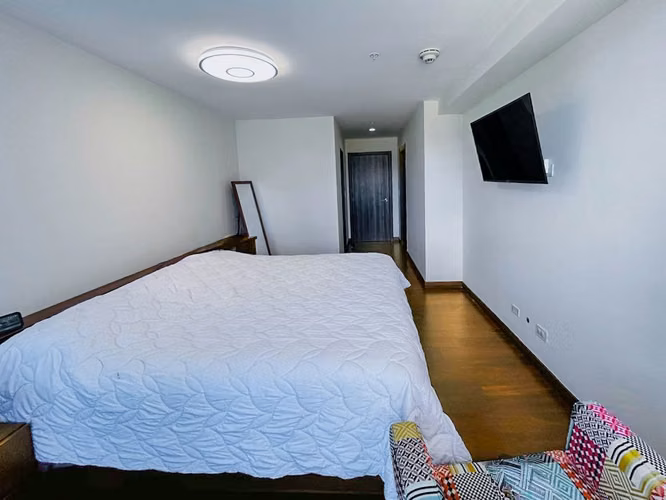 VENTA DE APARTAMENTO CON VISTA TORRE PASEO COLON