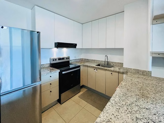 VENTA DE APARTAMENTO CON VISTA TORRE PASEO COLON