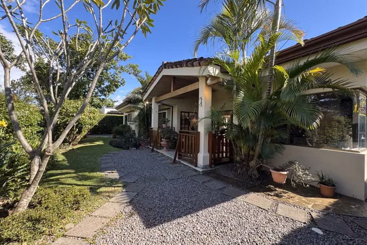 Casa de un solo nivel totalmente accesible en Condominio Hacienda Real - Imagen 6