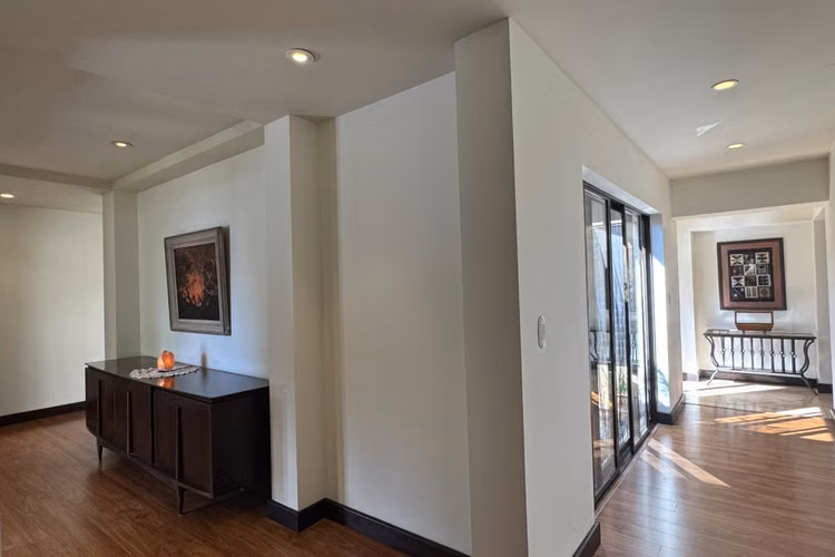 Casa de un solo nivel totalmente accesible en Condominio Hacienda Real - Imagen 2