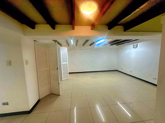 Venta Casa Uso Mixto en San Pedro, San José