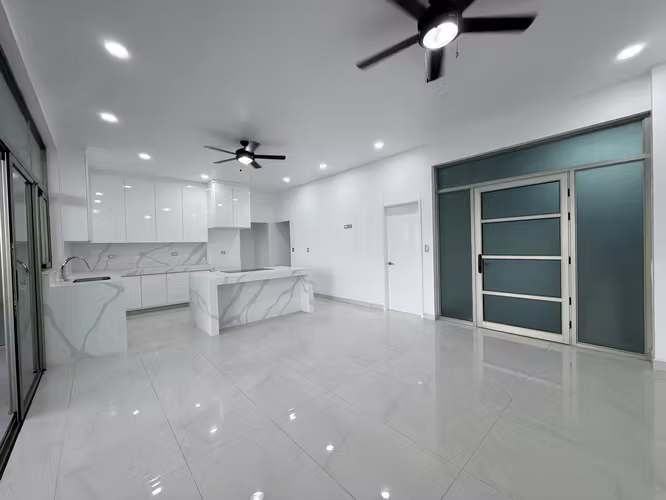 Alquiler de apartamento 3 habitaciones en Sabanilla - Imagen 17