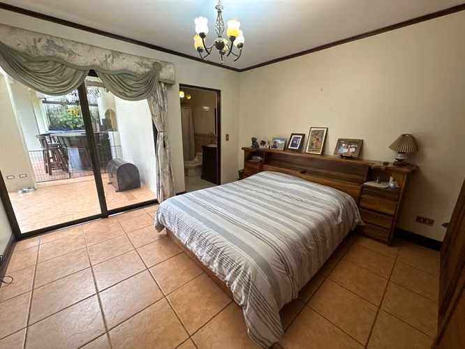 Venta casa de 1 piso en Altamonte, Curridabat