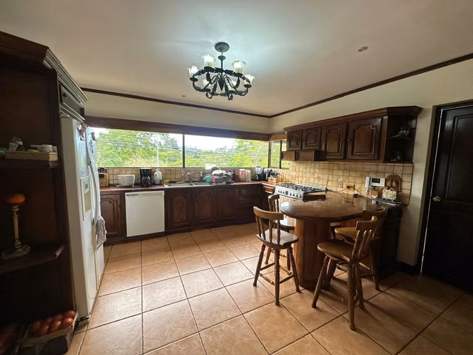 Venta casa de 1 piso en Altamonte, Curridabat