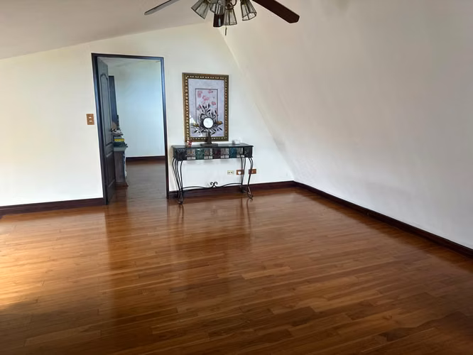 Venta casa de 1 piso en Altamonte, Curridabat