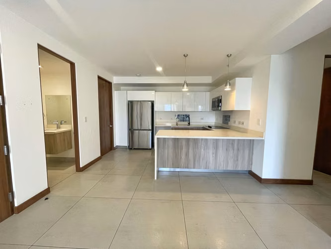 SE ALQUILA APARTAMENTO EN NUNCIATURA $3000 - Imagen 3